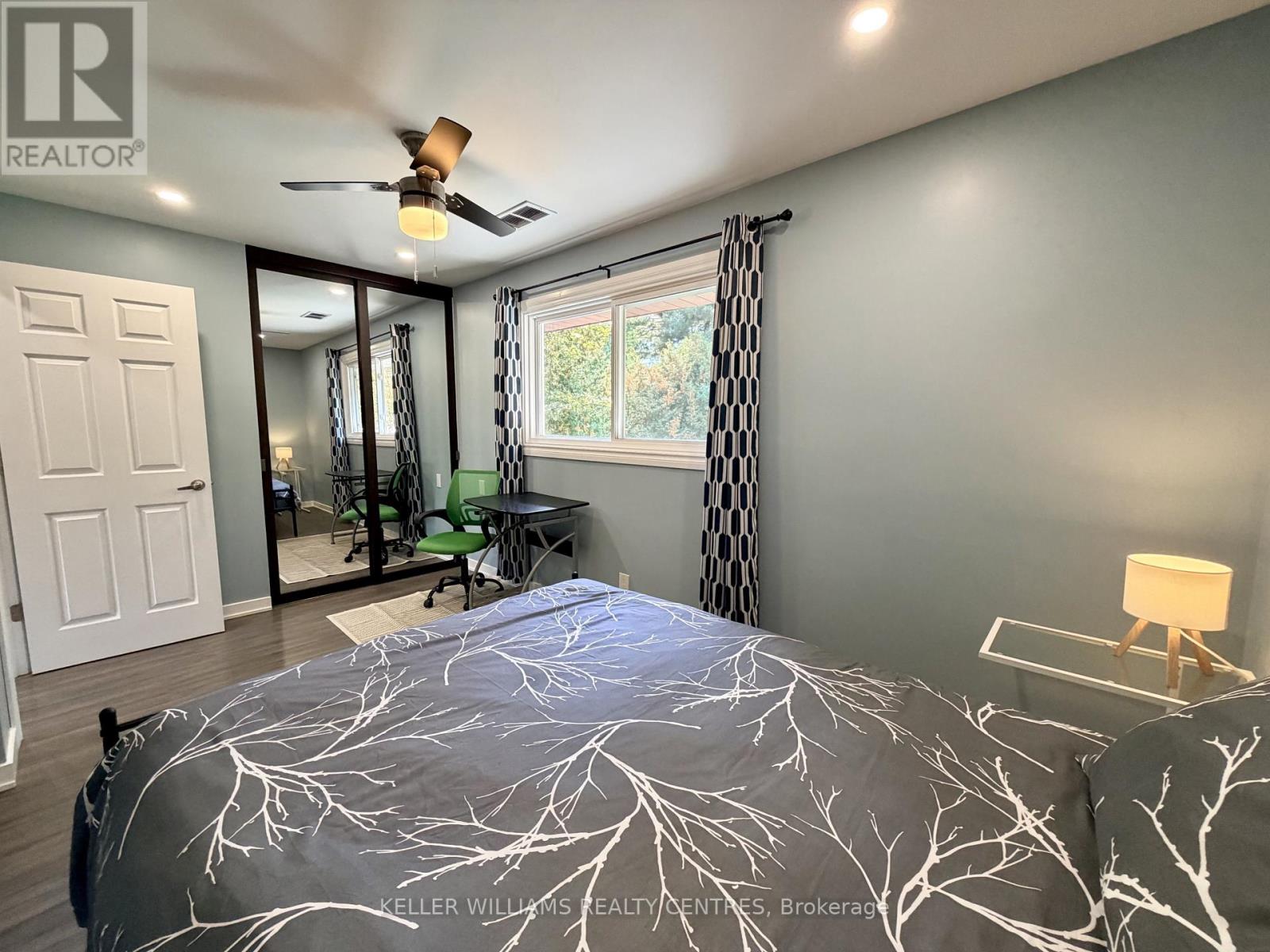 18 Bushey Avenue, Essa photo 31