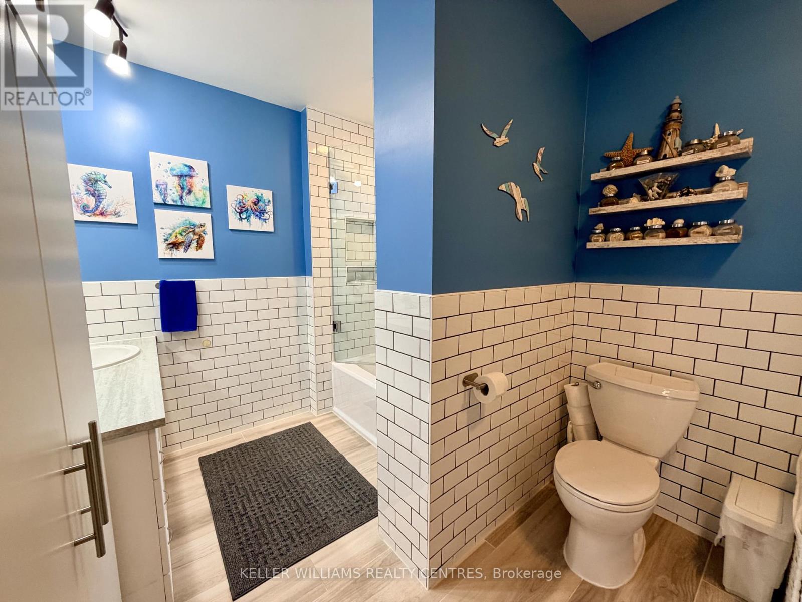 18 Bushey Avenue, Essa photo 34