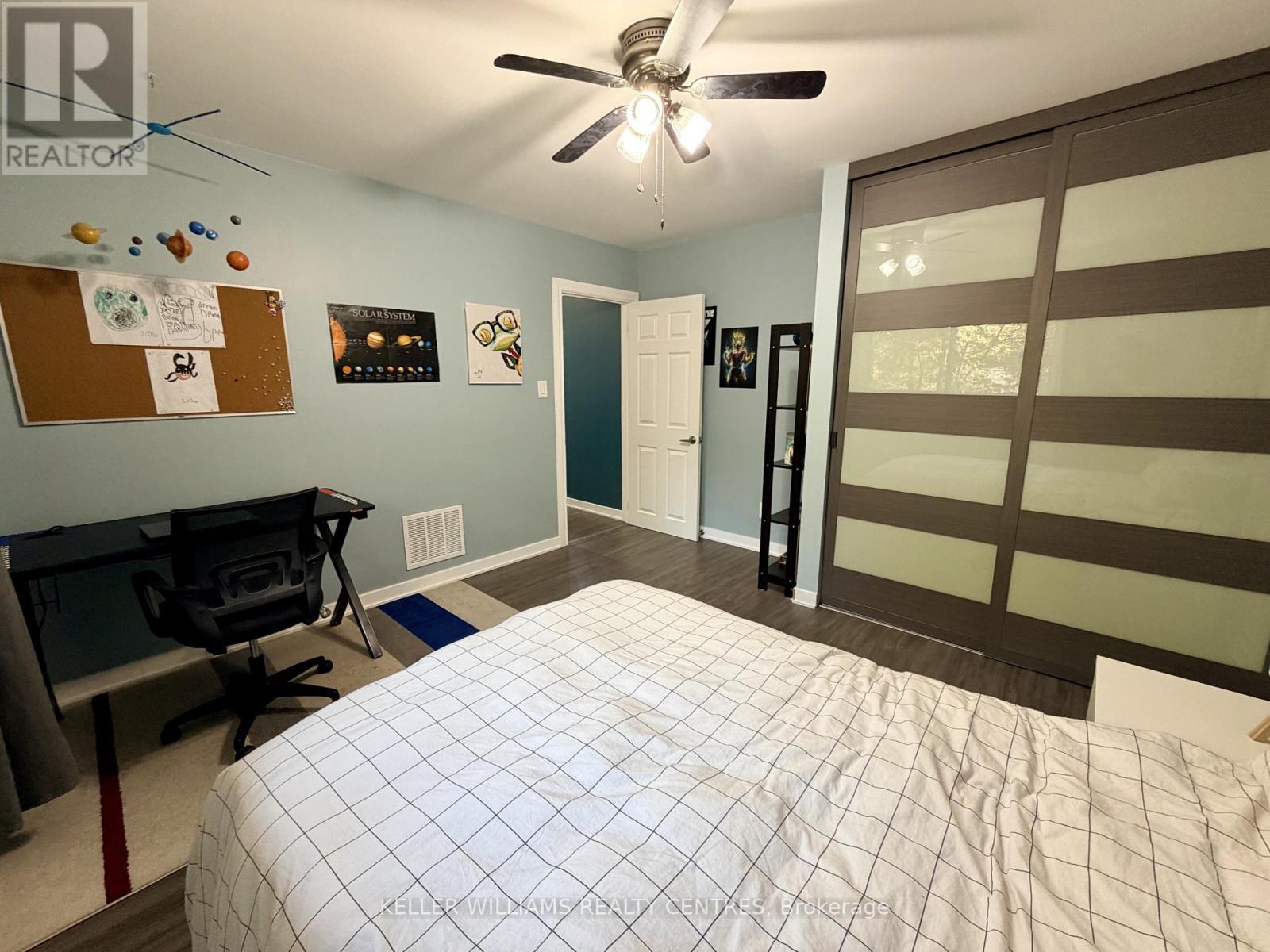 18 Bushey Avenue, Essa photo 38