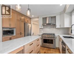 3pc Bathroom - 7007 Kenosee Place Sw, Calgary, AB T2V2L6 Photo 7