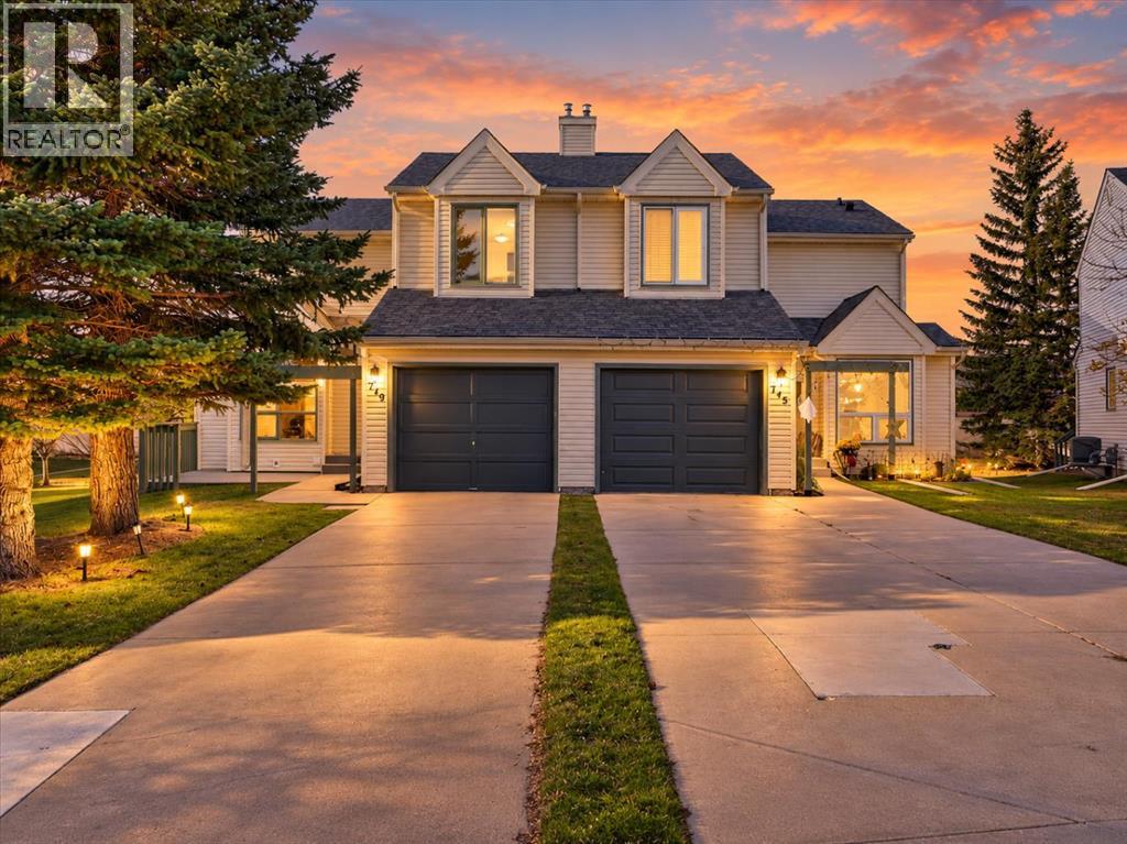 749 Sandringham Place NW, Calgary