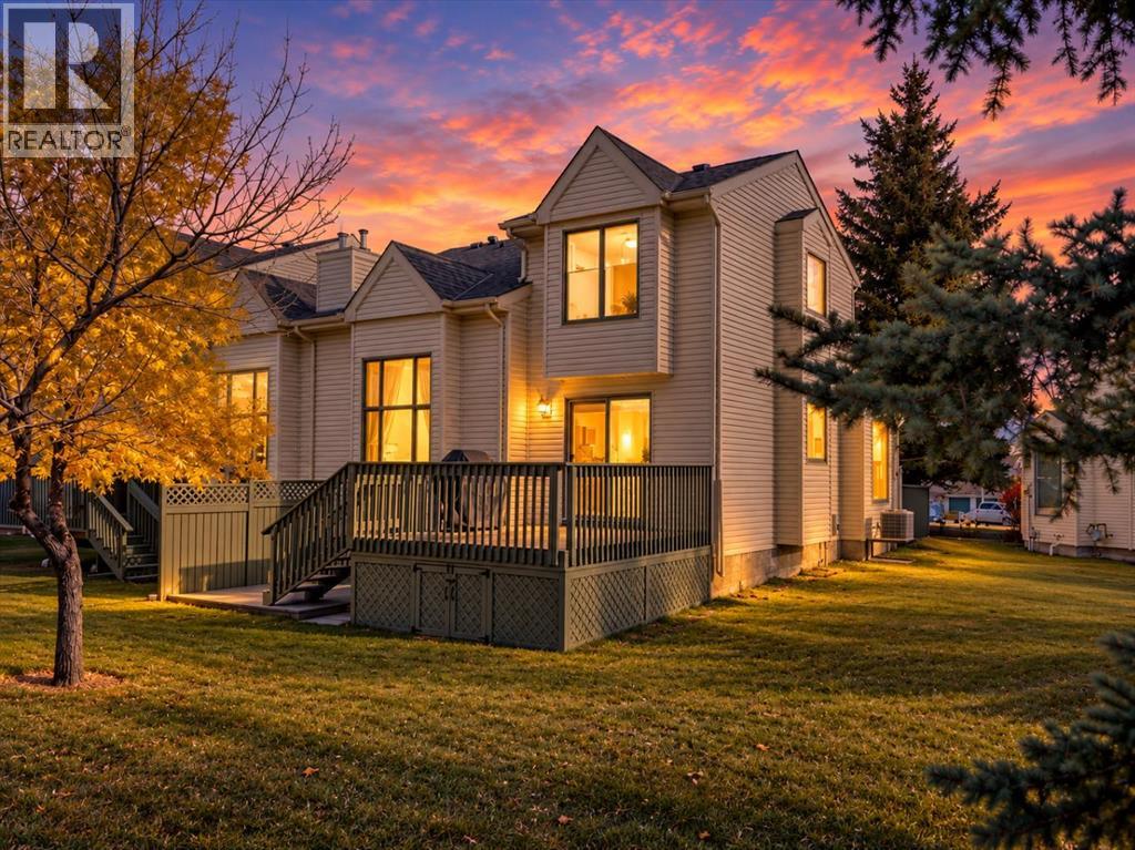 749 Sandringham Place NW, Calgary — photo 2