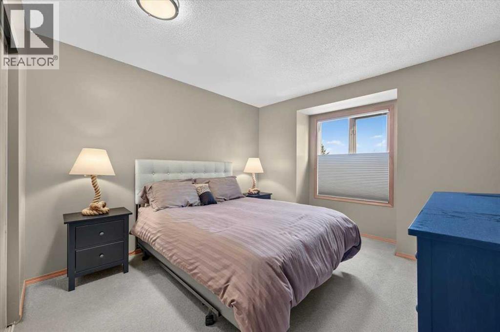 749 Sandringham Place NW, Calgary — photo 30