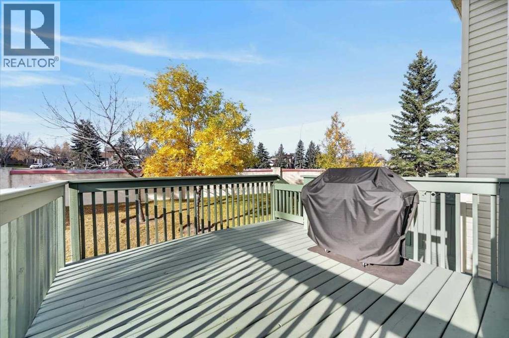 749 Sandringham Place NW, Calgary — photo 35
