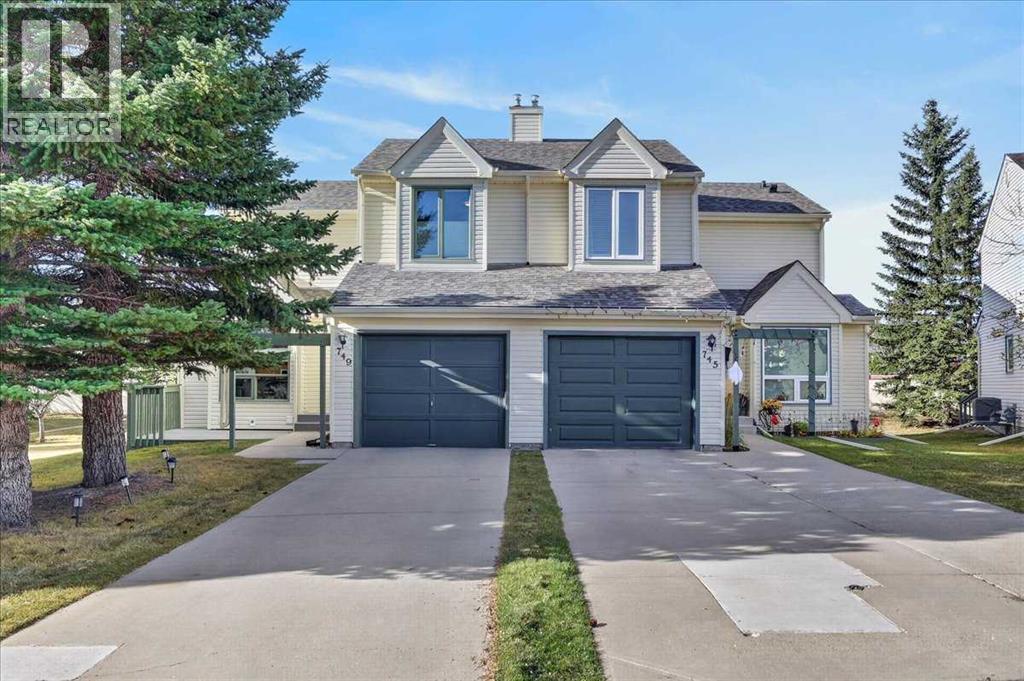 749 Sandringham Place NW photo 42