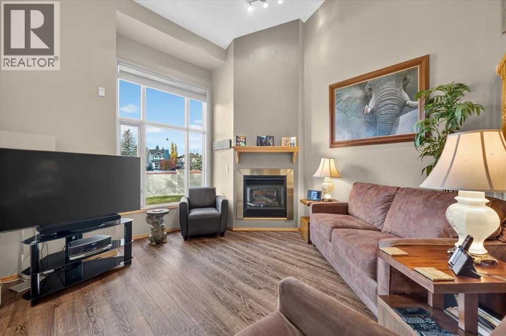 749 Sandringham Place NW, Calgary — photo 6