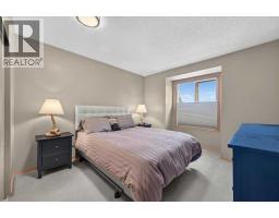 749 Sandringham Place Nw, Calgary, AB T3K3Z1 Photo 30