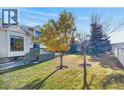 749 Sandringham Place Nw, Calgary, AB T3K3Z1 Photo 38