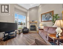 Primary Bedroom - 749 Sandringham Place Nw, Calgary, AB T3K3Z1 Photo 6