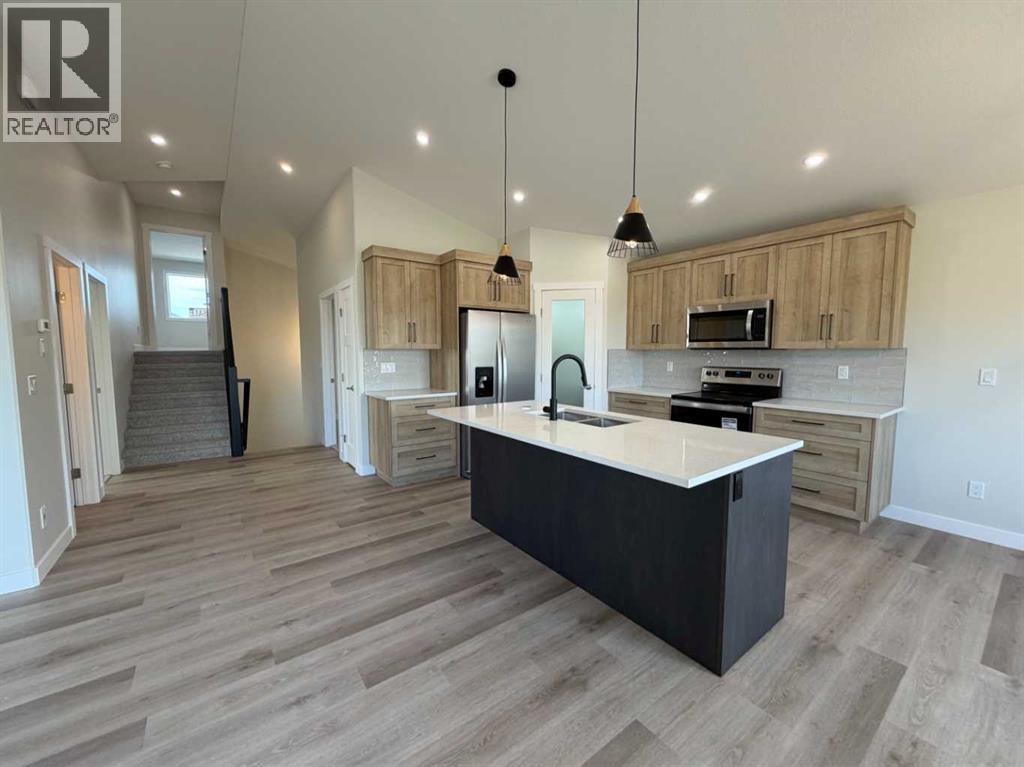52 Emmett Crescent, photo 22 of 40