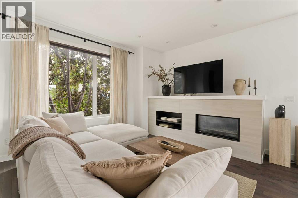 2920 15 Street SW photo 5