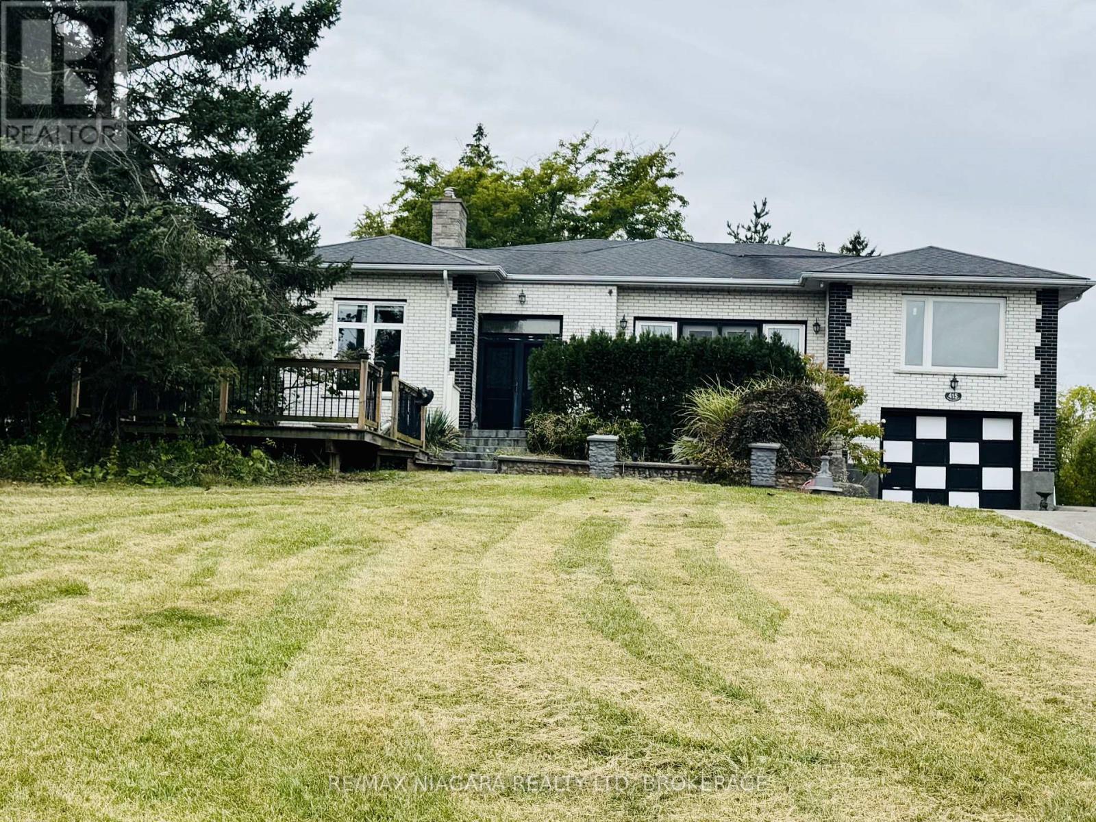 415 NIAGARA BOULEVARD, Fort Erie (Central) — photo 2