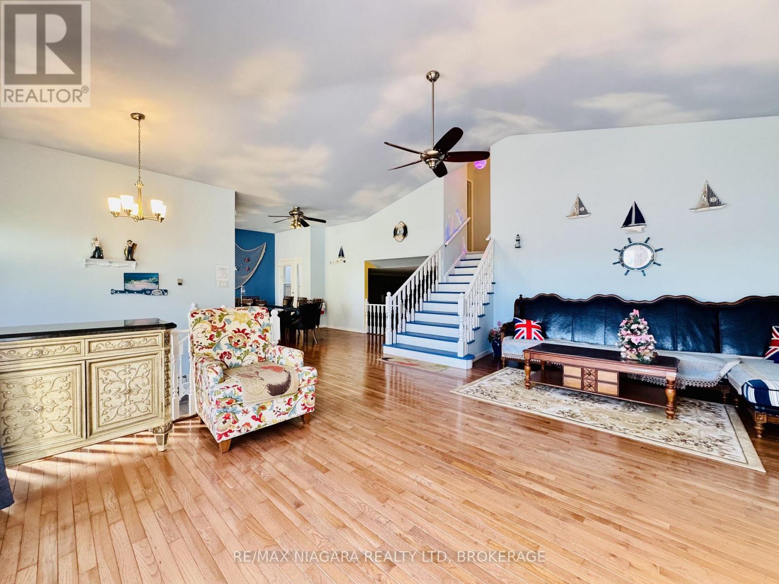 415 NIAGARA BOULEVARD, Fort Erie (Central) — photo 3