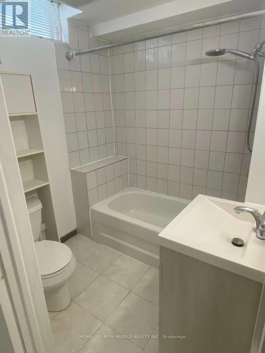 20 LAUREL VALLEY CIRCUIT, Vaughan (Glen Shields) — photo 11