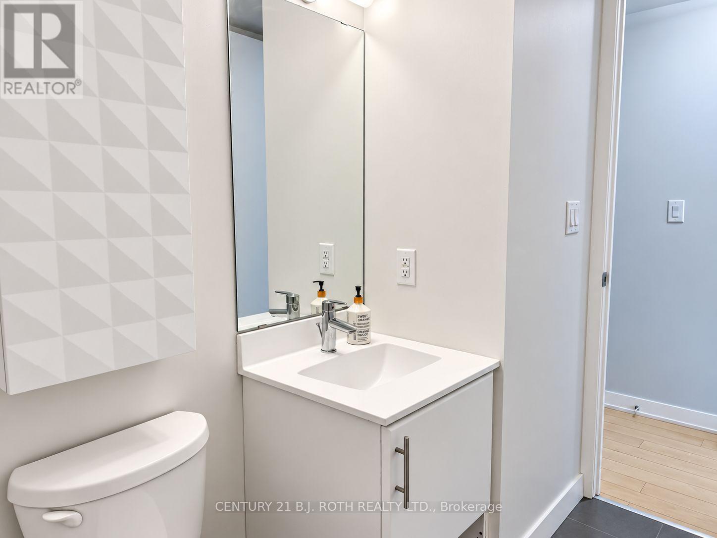923 - 165 LEGION ROAD N, Toronto (Mimico) — photo 12