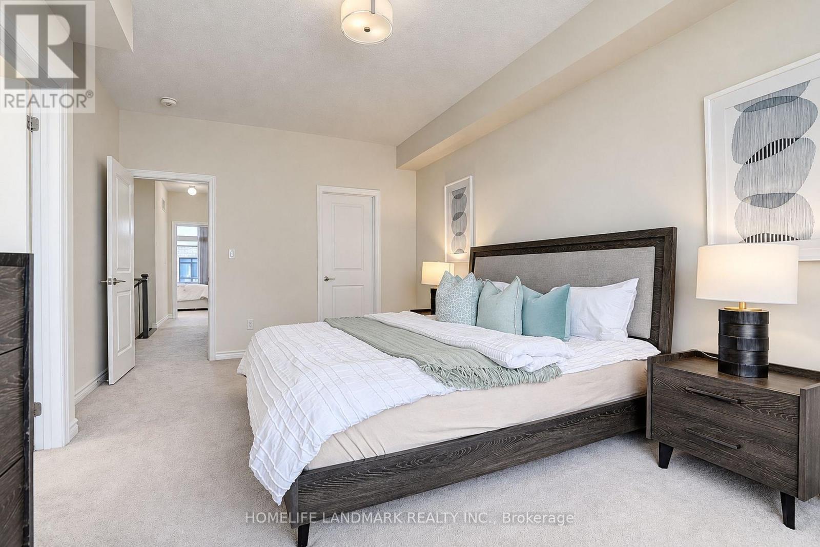 41 GOLDEN TRAIL - 26