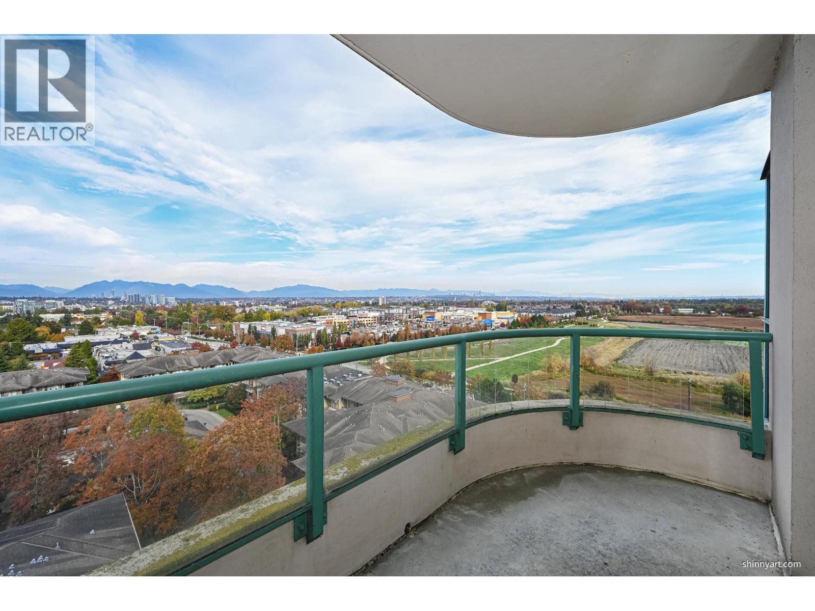 1 Bed, 1 Bath House for Sale in Richmond – 1404 8871 LANSDOWNE ROAD, Richmond – MLS# R3178233 - Image 11