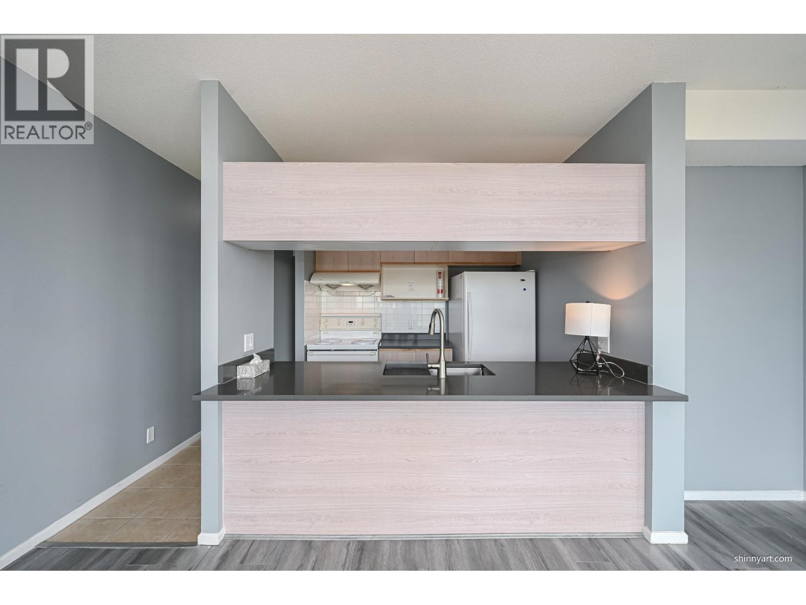 1 Bed, 1 Bath House for Sale in Richmond – 1404 8871 LANSDOWNE ROAD, Richmond – MLS# R3178233 - Image 23