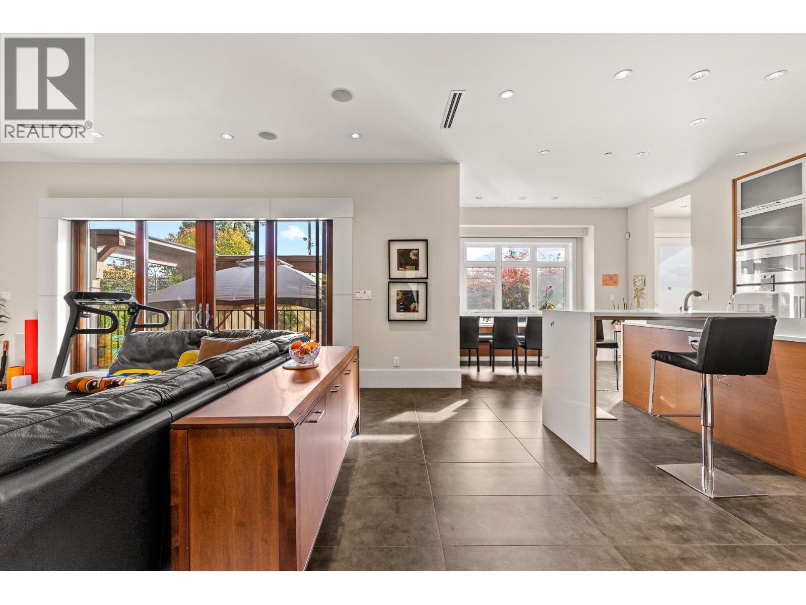 4 Bed, 6 Bath House for Sale in Vancouver – 1420 W 54TH AVENUE, Vancouver – MLS# R3178080 - Image 25