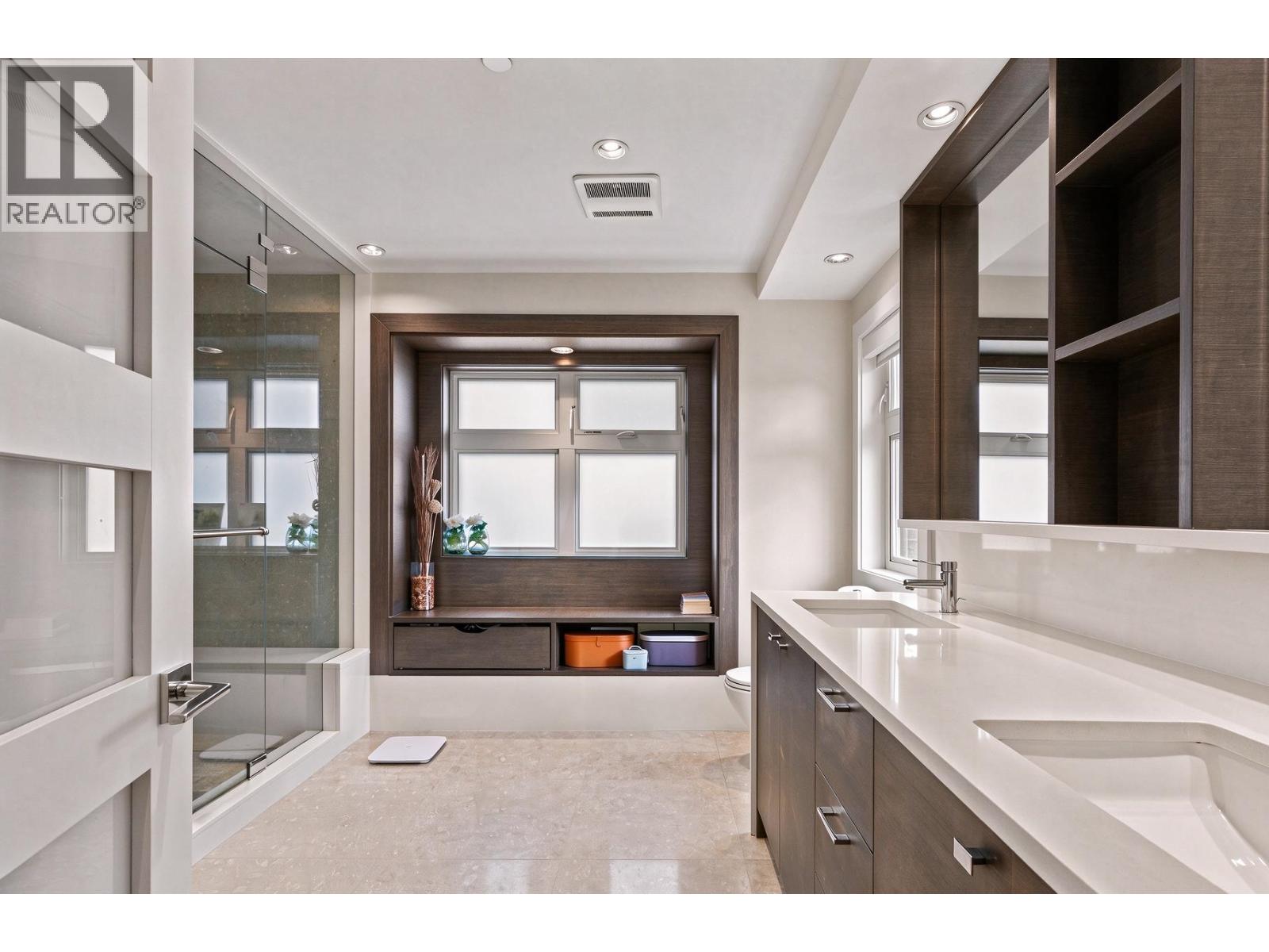 4 Bed, 6 Bath House for Sale in Vancouver – 1420 W 54TH AVENUE, Vancouver – MLS# R3178080 - Image 43