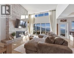 Kitchen - 7151 Apex Drive, Vernon, BC V1B4E4 Photo 9