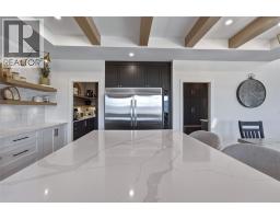 Full bathroom - 7151 Apex Drive, Vernon, BC V1B4E4 Photo 17