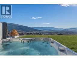 7151 Apex Drive, Vernon, BC V1B4E4 Photo 79