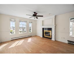 7021 143a Street, Surrey, BC V3W0X5 Photo 7