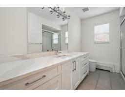 7021 143a Street, Surrey, BC V3W0X5 Photo 18