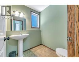61 Lanterman Close, Red Deer, AB T4R3N3 Photo 19
