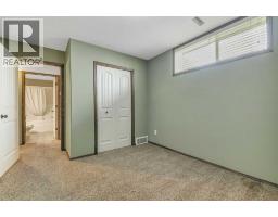 61 Lanterman Close, Red Deer, AB T4R3N3 Photo 38