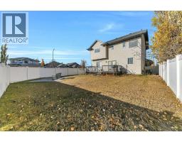 61 Lanterman Close, Red Deer, AB T4R3N3 Photo 40