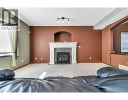 4pc Bathroom - 61 Lanterman Close, Red Deer, AB T4R3N3 Photo 9