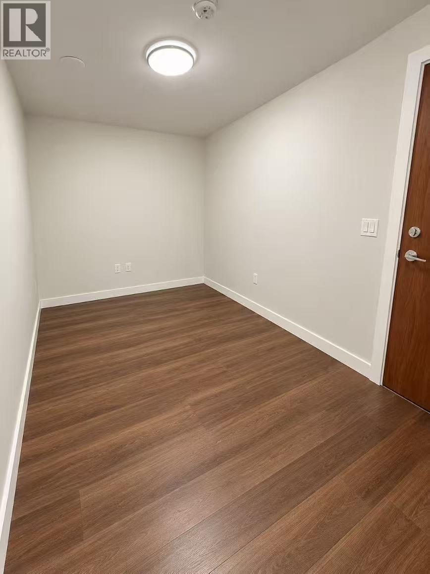 3333 SEXSMITH photo 5