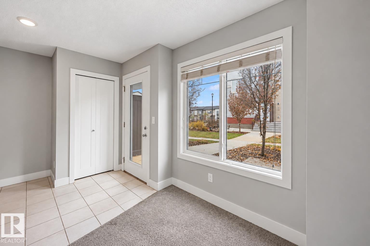 #30 804 WELSH DR SW, Edmonton — photo 4