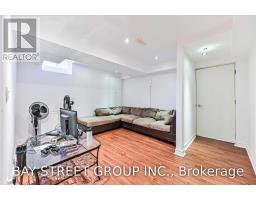 31 Levellands Crescent, Richmond Hill, ON L4B0A5 Photo 28