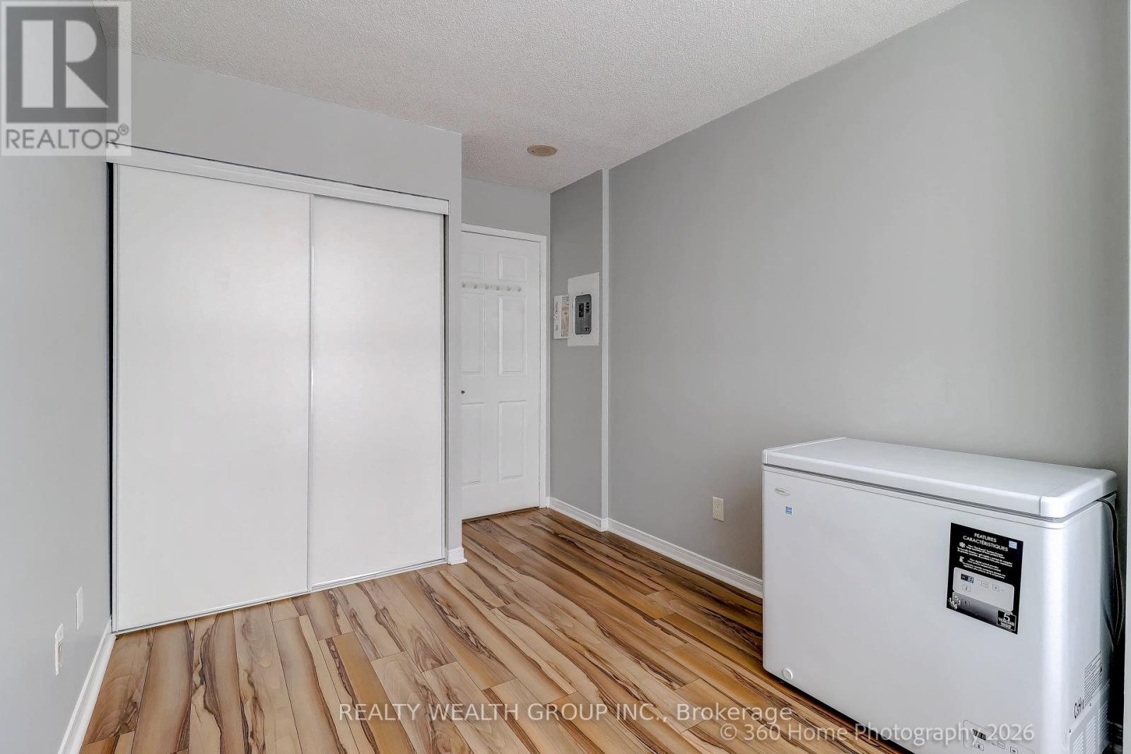 111- 4900 Glen Erin Drive, Mississauga, ON photo 24