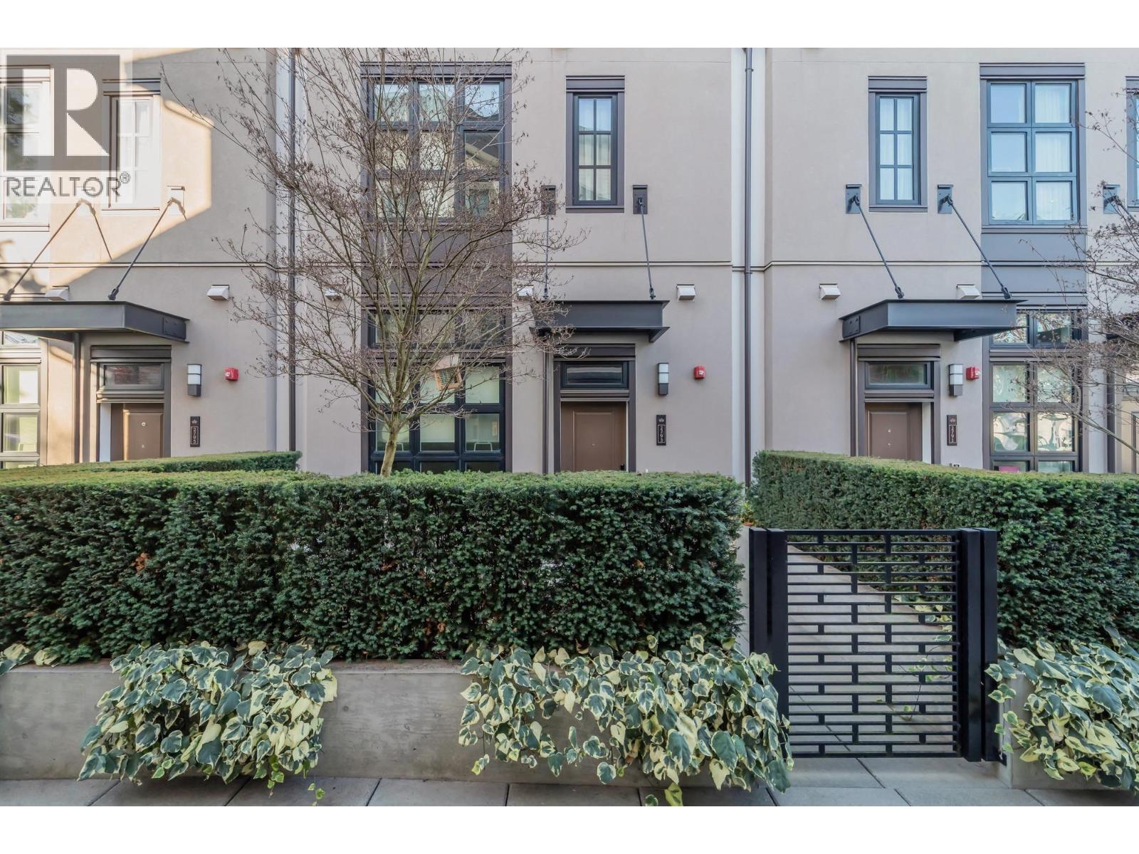 2793 ALAMEIN AVENUE, Vancouver - Image 1