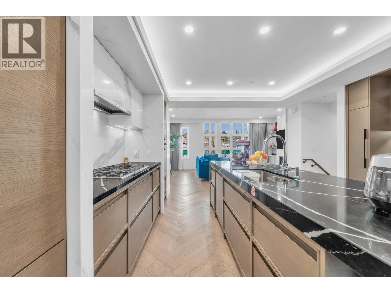 2793 ALAMEIN AVENUE, Vancouver - Image 1