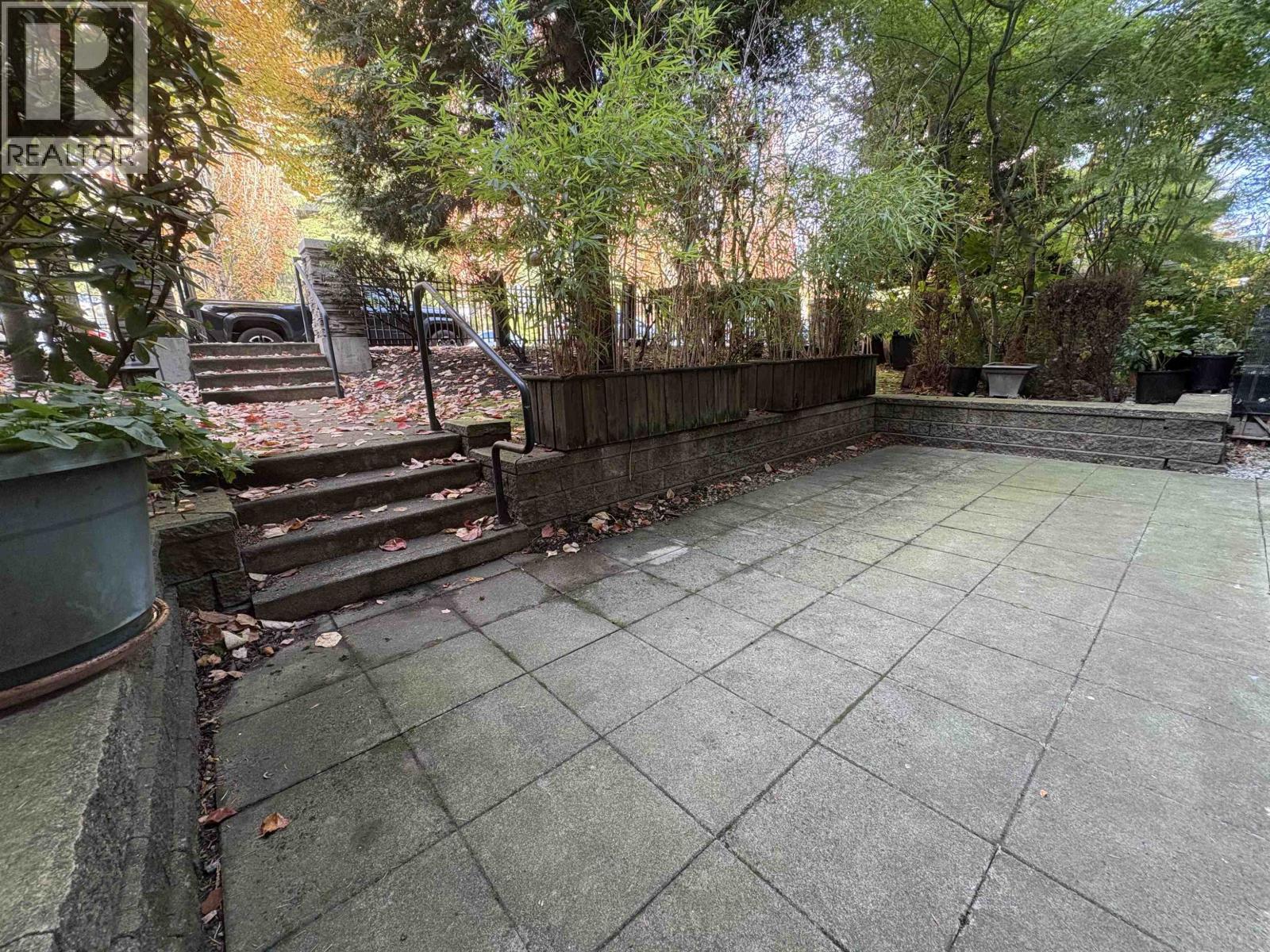 106 6888 Southpoint Drive, Burnaby — photo 10