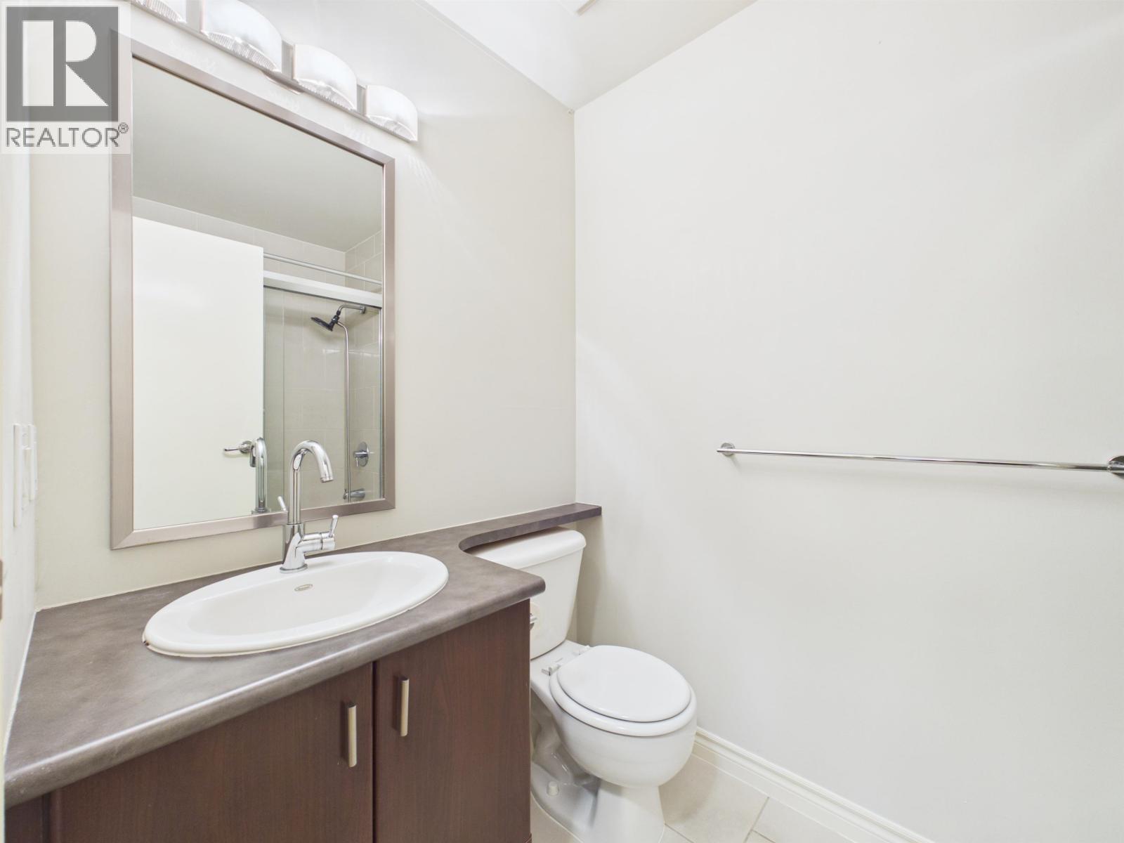 106 6888 Southpoint Drive, Burnaby — photo 6