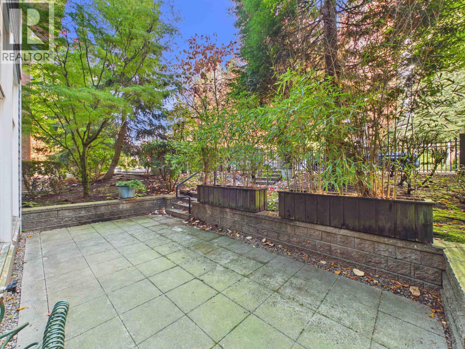 106 6888 Southpoint Drive, Burnaby — photo 9