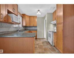 9108 132a Av Nw, Edmonton, AB T5E1B5 Photo 8