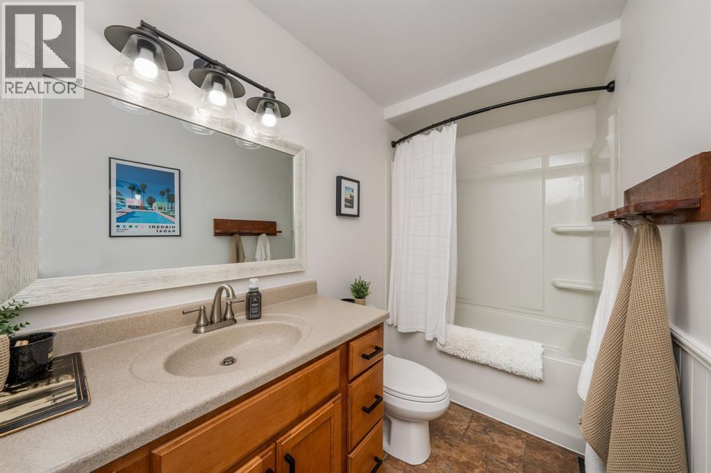 743 Errol ROAD East - 29