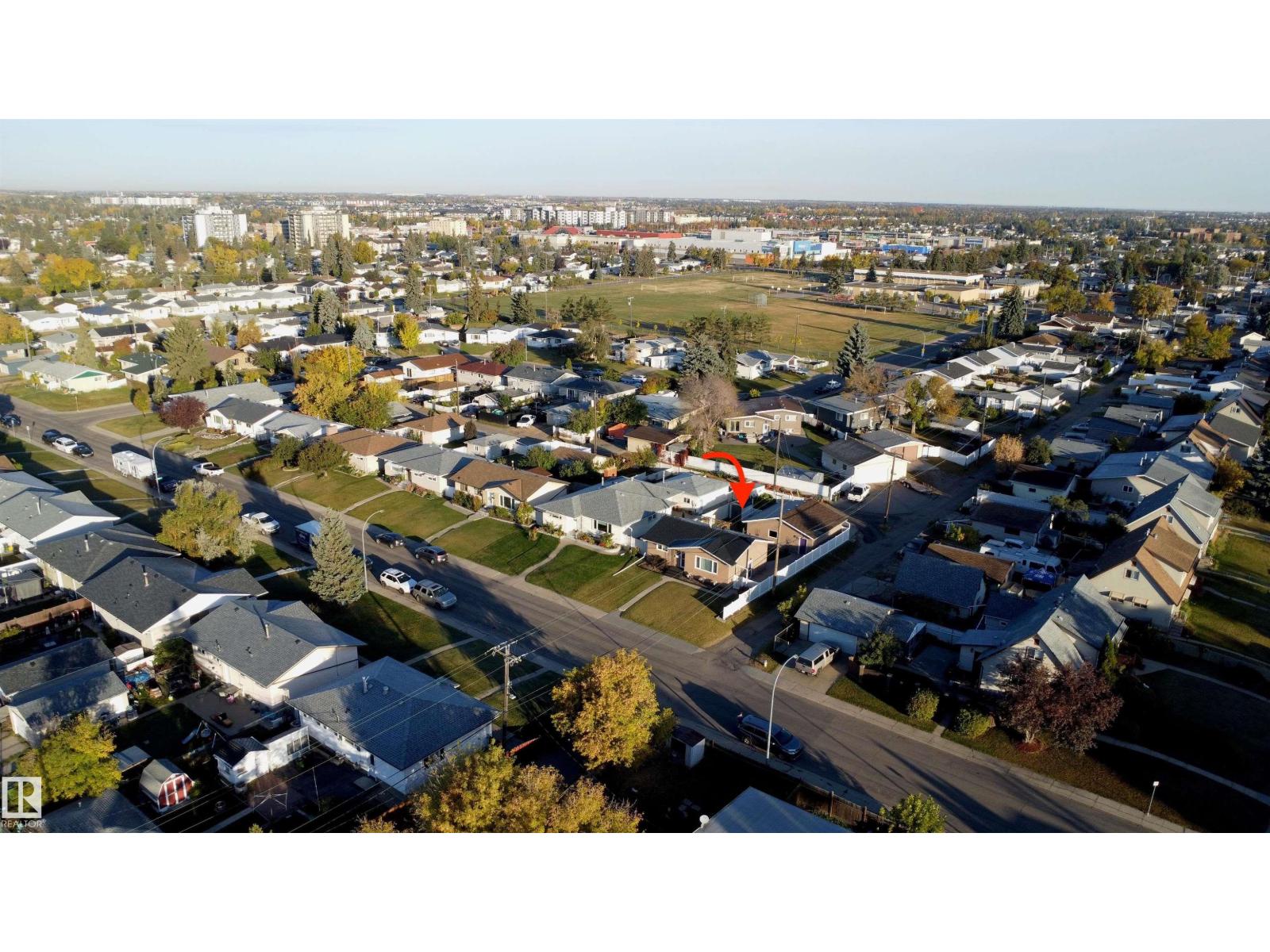 9108 132A AV NW, Edmonton — photo 34