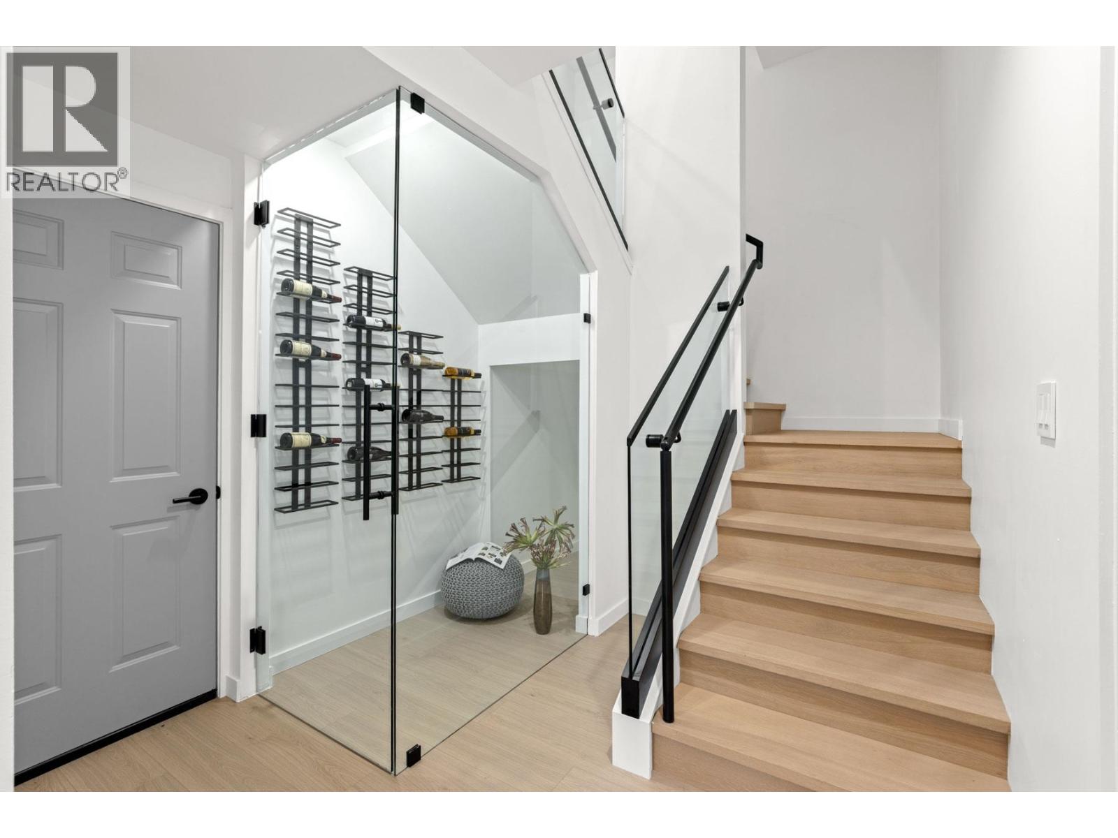 4325 Delbrook Avenue, North Vancouver — photo 30