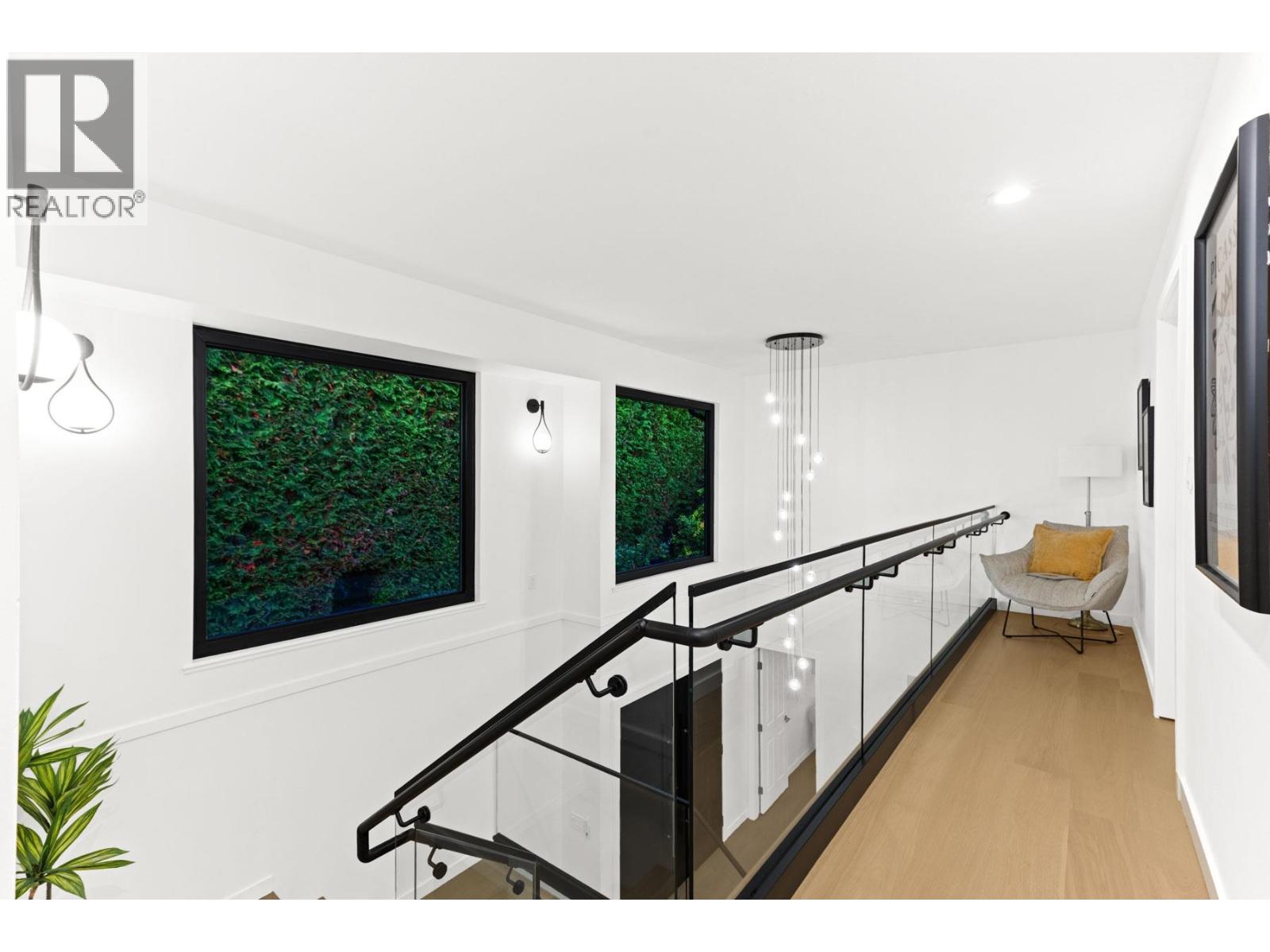 4325 Delbrook Avenue, North Vancouver — photo 17
