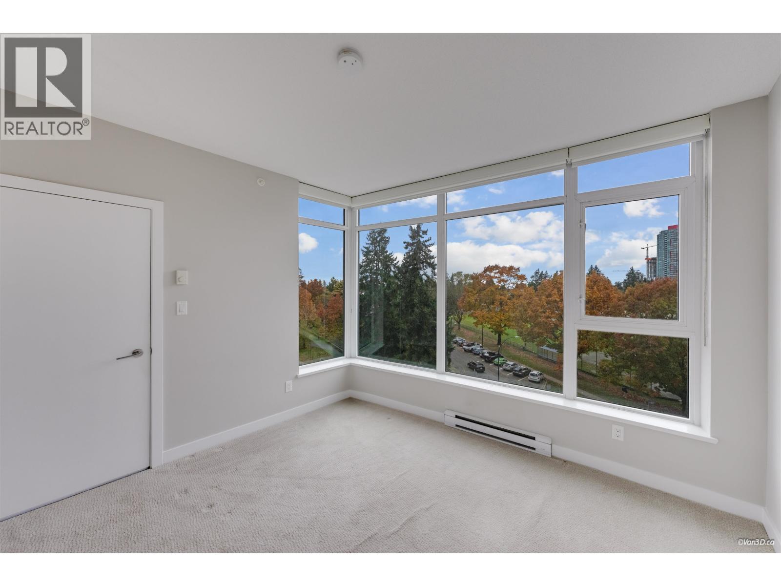 2 Bed, 2 Bath Apartment for Sale in Burnaby – 602 4900 LENNOX LANE, Burnaby – MLS# R3178245 - Image 12