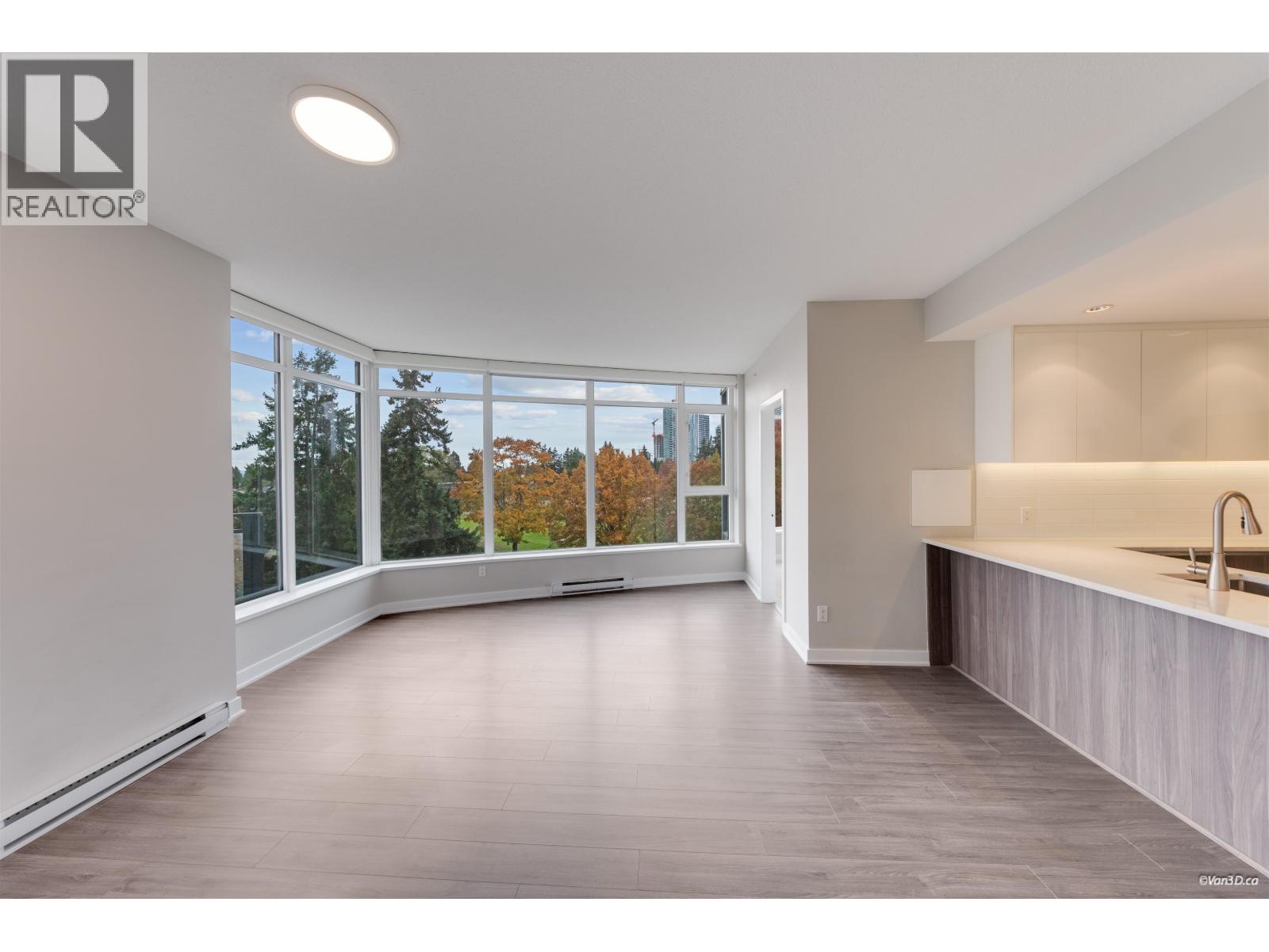 2 Bed, 2 Bath Apartment for Sale in Burnaby – 602 4900 LENNOX LANE, Burnaby – MLS# R3178245 - Image 15