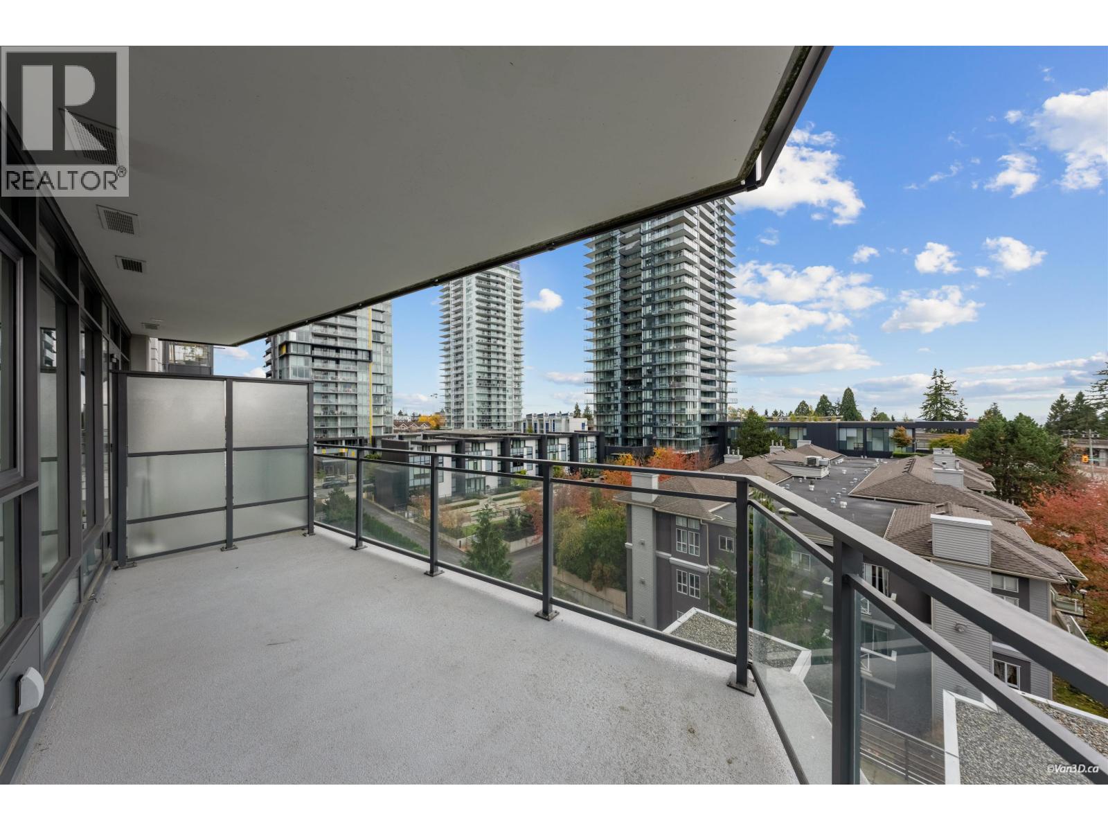 2 Bed, 2 Bath Apartment for Sale in Burnaby – 602 4900 LENNOX LANE, Burnaby – MLS# R3178245 - Image 26
